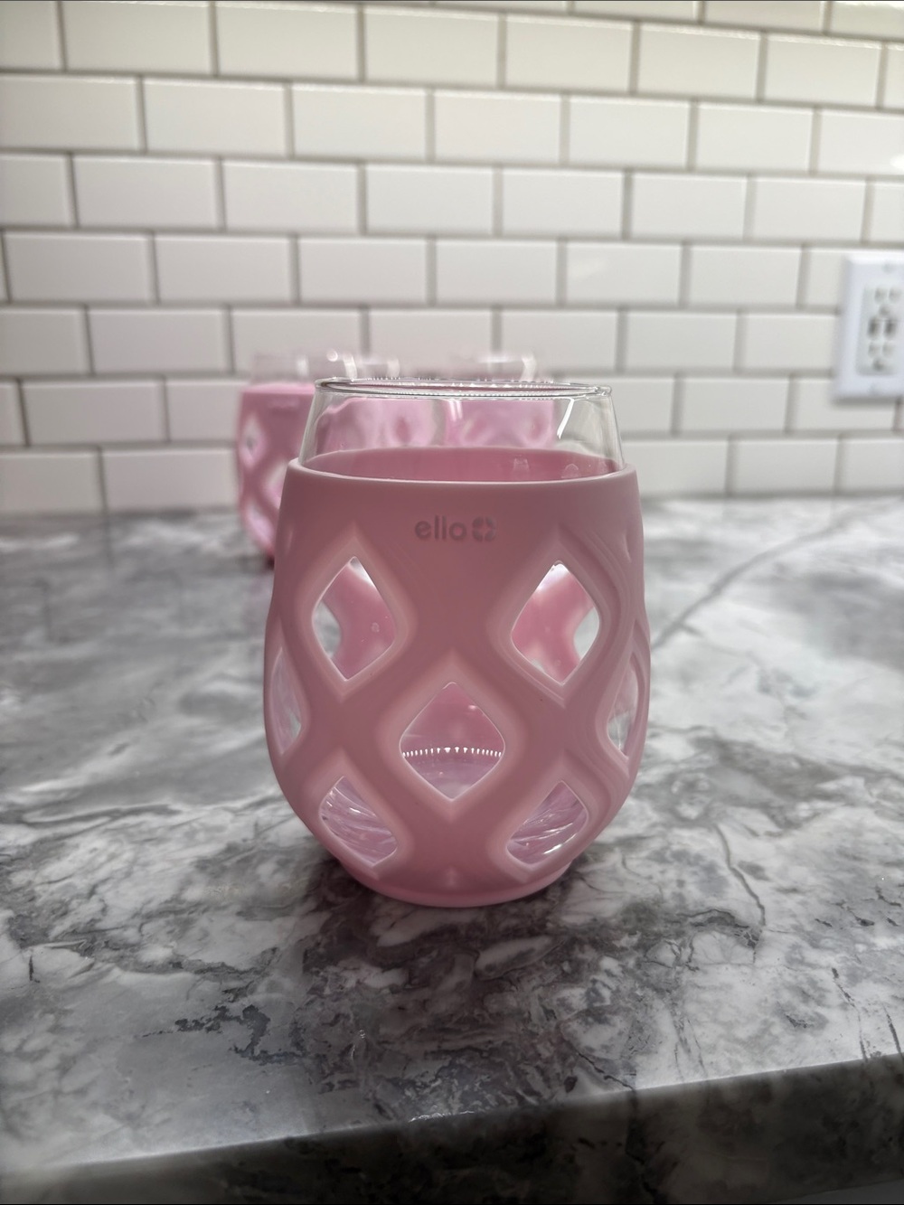 Pink Silicone Glass Tumbler Set - 4 Pack - Picture 2 of 4